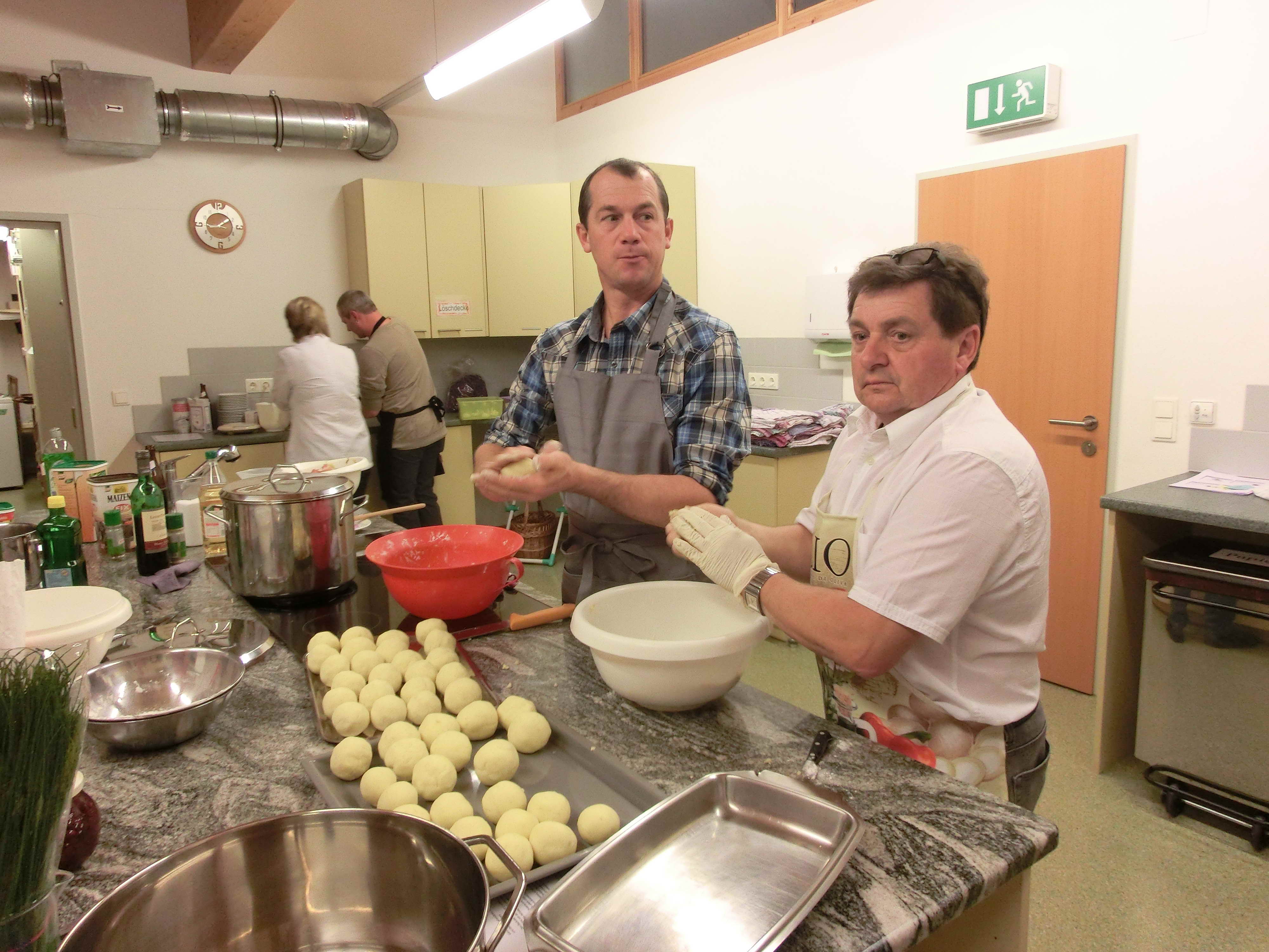 maennerkochen_2016_07.jpg