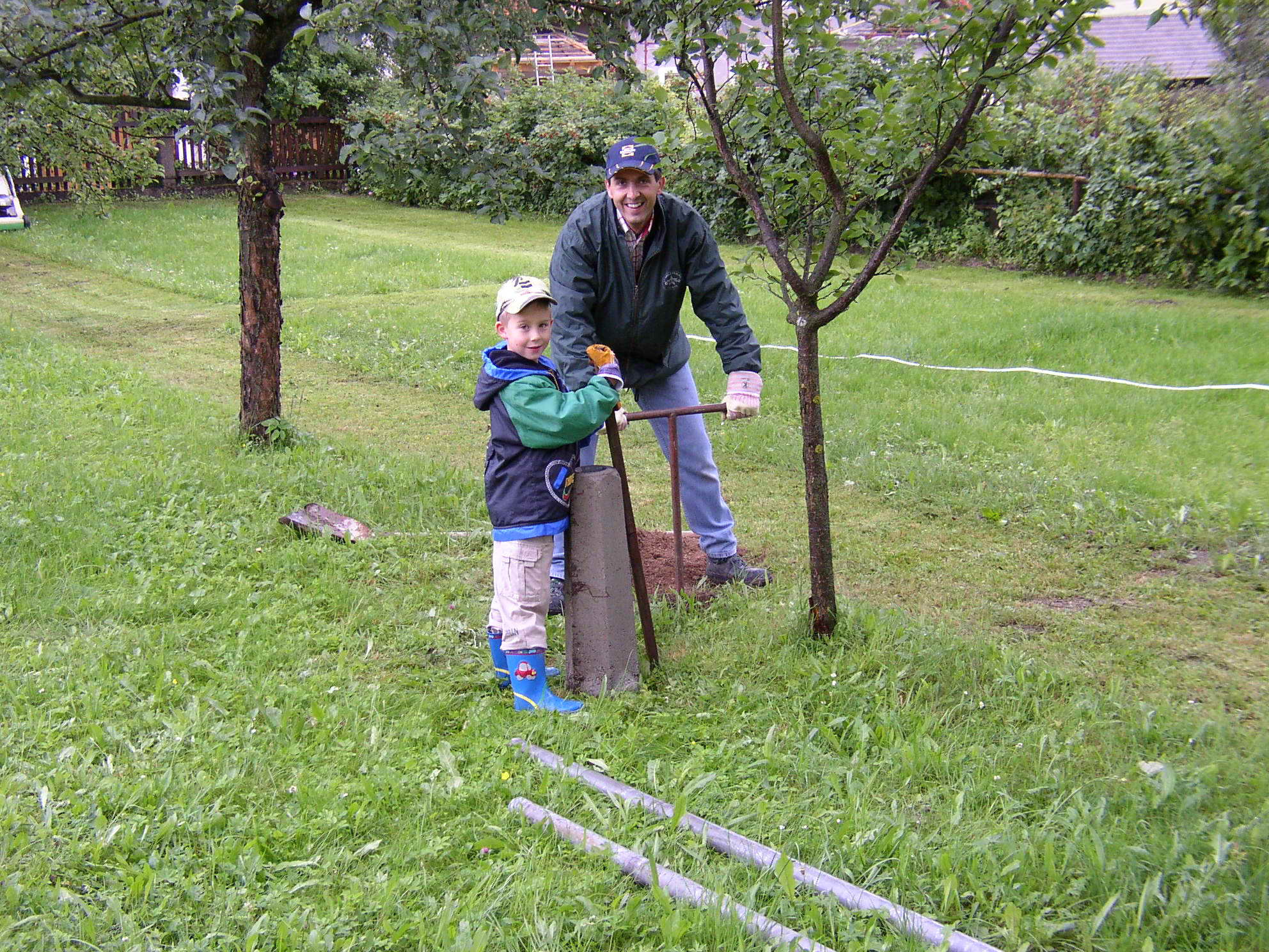 Jahrings_Schulgarten_080705_10.jpg