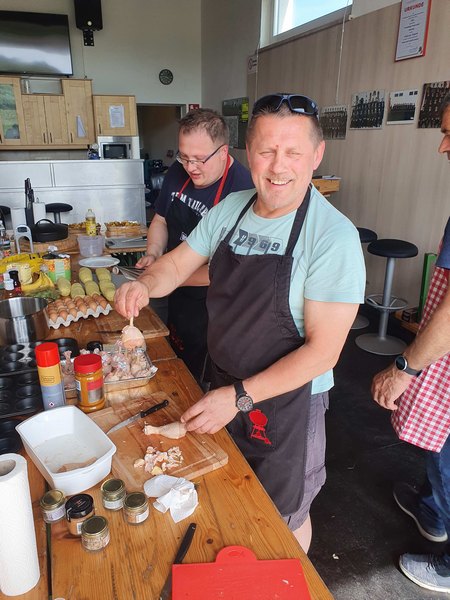 maennergrillen_2022_08.jpg