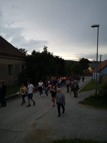 sonnwendfeuer_2022_08.jpg